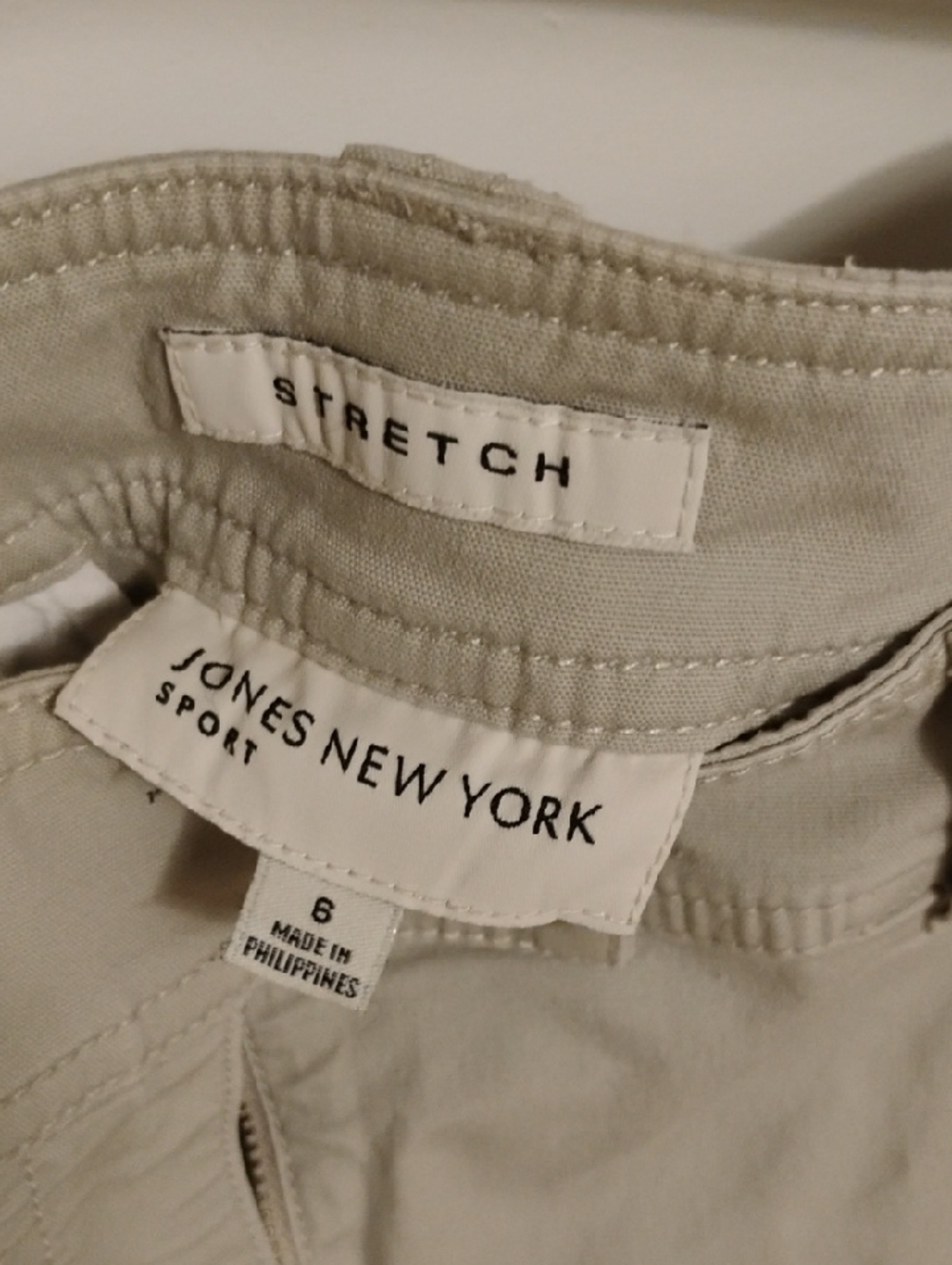 Ladies Curvy Capris - Picture 3 of 3